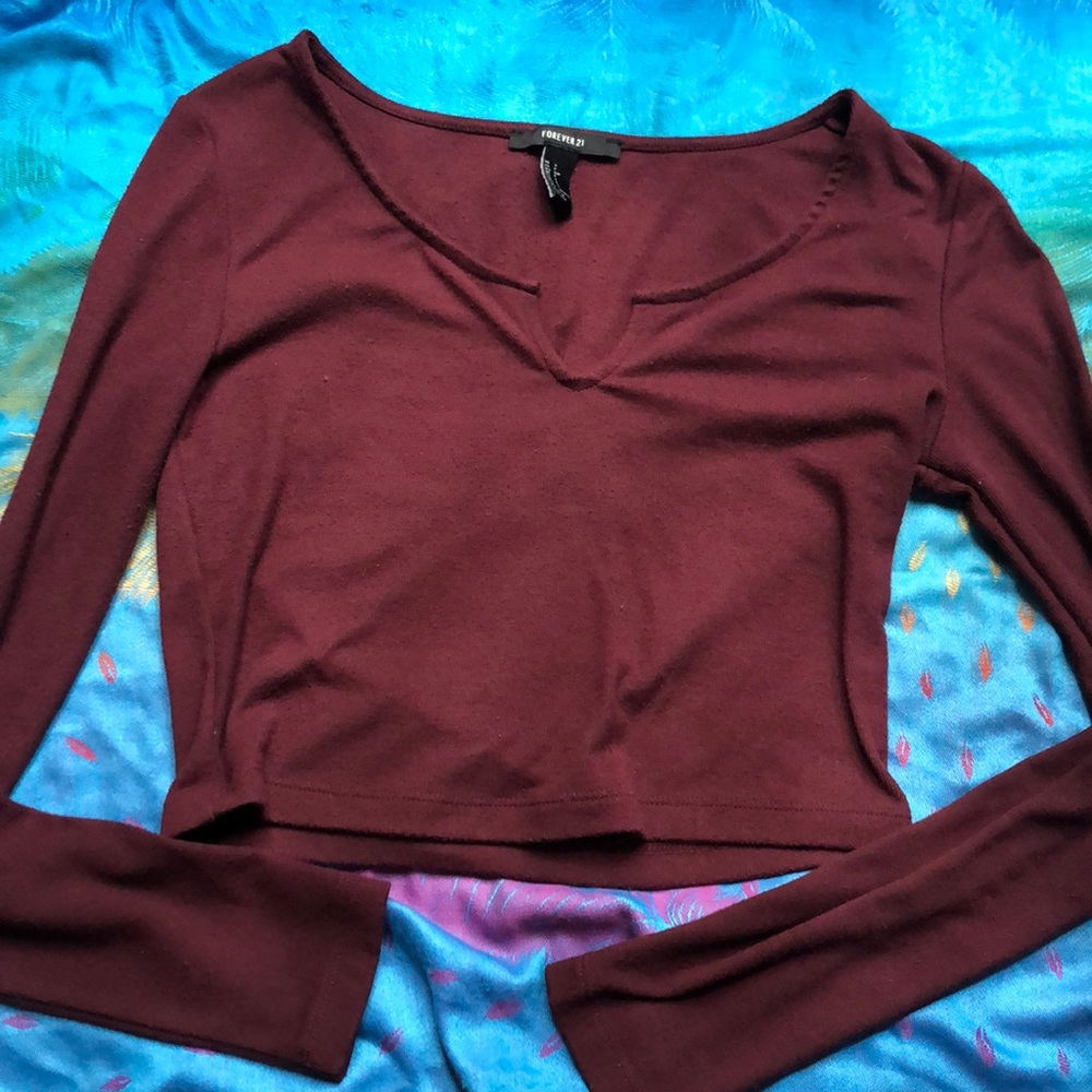 <4/$15> Cropped long sleeve shirt